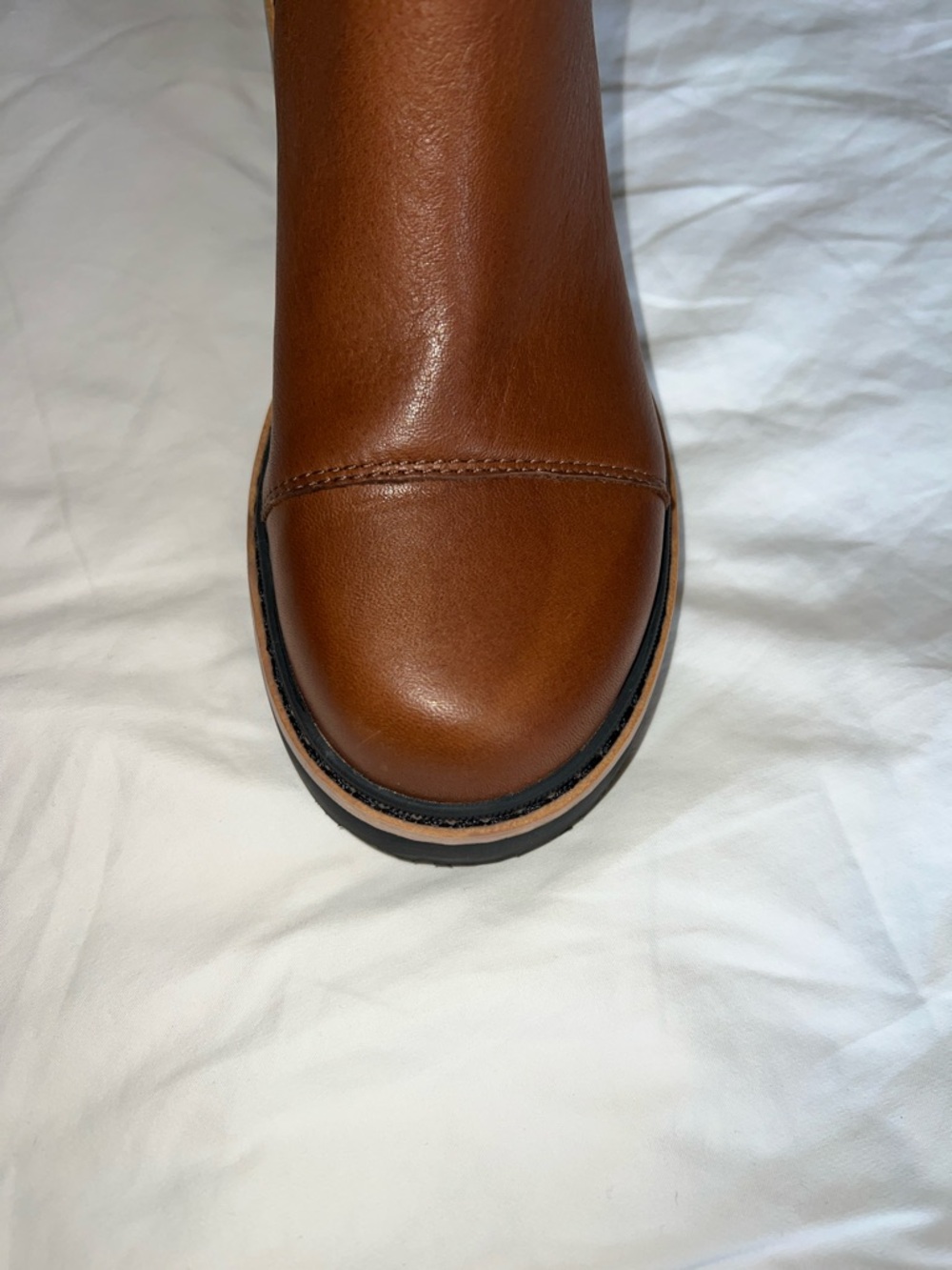 Sorel Now Leather Chelsea Ankle Boot velvet tan Sz. 8 pre-owned. Good cond. - Picture 7 of 8